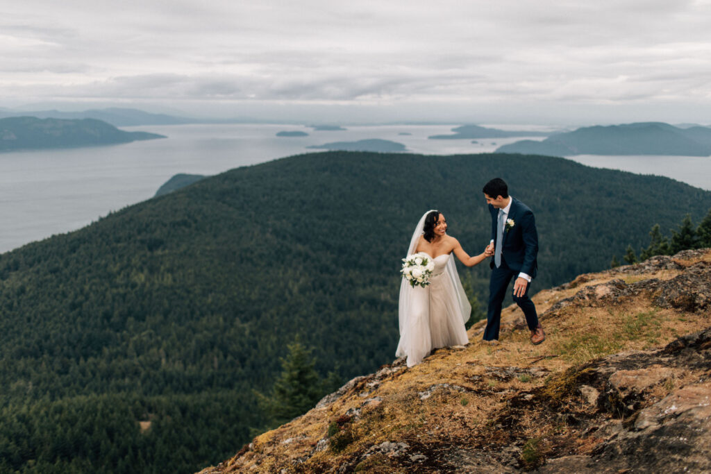 Orcas Island Elopement on mt constitution