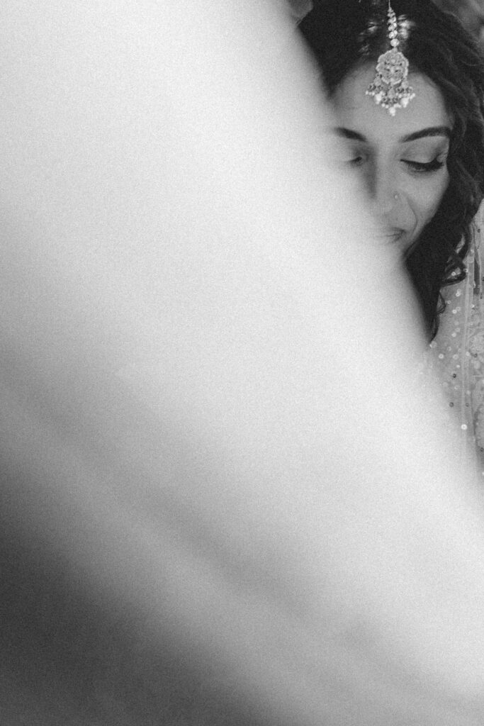 unique wedding photo of indian bride
