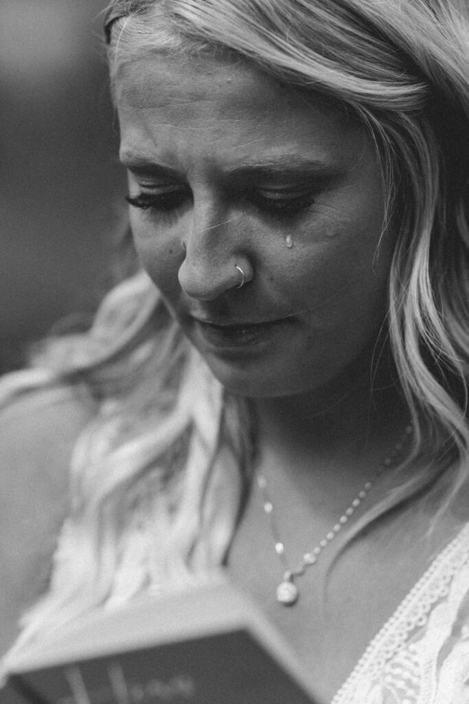 emotional bride reading vows